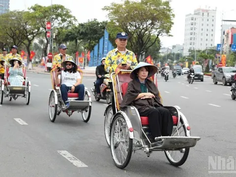 Đà Nẵng triển khai bảo đảm an ninh, an toàn và nâng cao chất lượng phục vụ du lịch