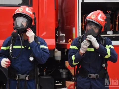 Đà Nẵng khai mạc khóa huấn luyện nghiệp vụ chữa cháy và cứu nạn cứu hộ định kỳ năm 2026