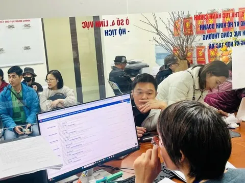 Gỡ bỏ “rào cản địa giới”, người dân được hưởng lợi từ thủ tục linh hoạt