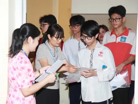 Nỗ lực giảm áp lực trong kỳ tuyển sinh lớp 10 tại Hà Nội