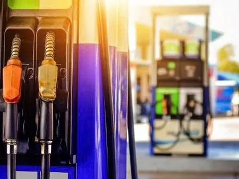 Tăng cường kiểm tra, xử lý vi phạm về thuế trong kinh doanh xăng dầu