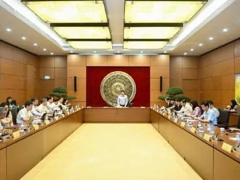 Làm rõ phạm vi bắt buộc công chứng, tránh chồng chéo và tùy nghi áp dụng