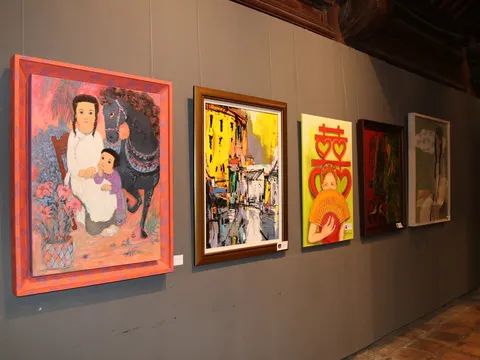 Triển lãm quốc tế “Phụ nữ vẽ Phụ nữ” lan tỏa tiếng nói sáng tạo của nữ nghệ sĩ