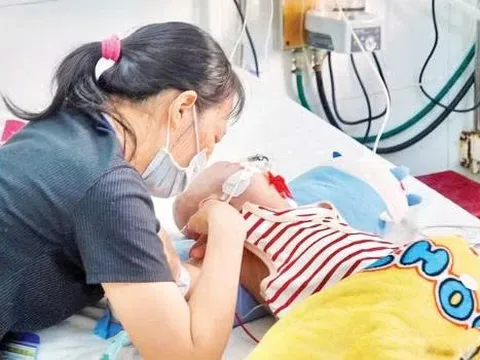 Vì sao ca mắc tay chân miệng tăng nhanh?