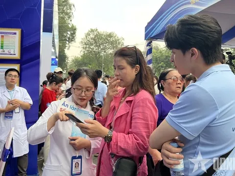 Thêm công cụ số hỗ trợ người Việt ăn uống lành mạnh