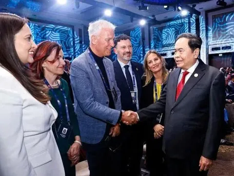 Xây dựng đồng thuận, dẫn dắt chính sách và định hình các giải pháp toàn cầu