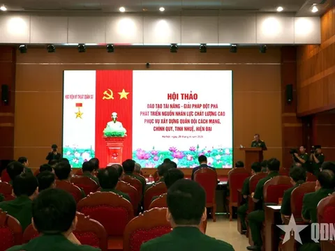 Phát triển nguồn nhân lực chất lượng cao trong Quân đội