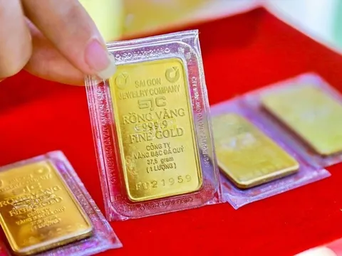 Giá vàng hôm nay (18-5): Người mua vàng miếng lỗ nặng sau một tuần