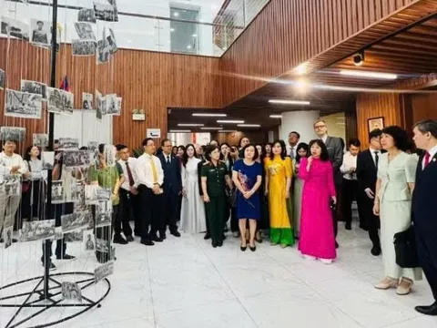 Khai mạc không gian trưng bày "Di sản tư liệu EFEO: Từ dấu ấn lịch sử đến giá trị đương đại"