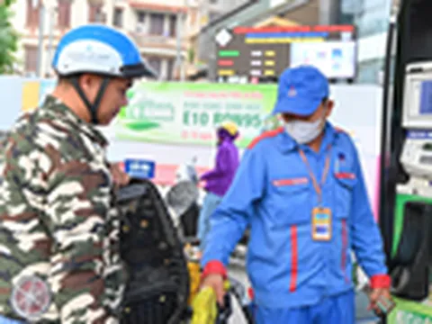 Lãnh đạo Bộ Công Thương lý giải lộ trình chuyển đổi xăng E10