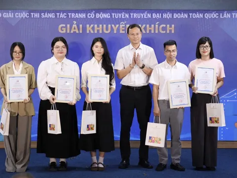 Trao giải Cuộc thi sáng tác tranh cổ động tuyên truyền Đại hội Đoàn toàn quốc lần thứ XIII