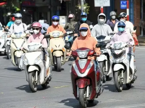 Những dấu hiệu nào cho thấy cơ thể đang mất nước nghiêm trọng cần đến cơ sở y tế ngay?