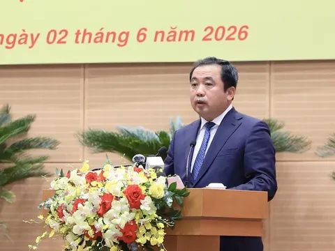 Bí thư Thành ủy Hà Nội: Ưu tiên tối đa nguồn lực giải quyết các vấn đề dân sinh cấp bách