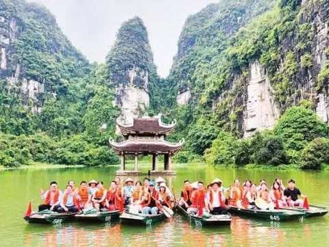Khơi dòng, đẩy sóng du lịch xanh