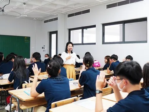 Bạo lực học đường: Không chỉ xử lý mà phải ngăn chặn từ gốc