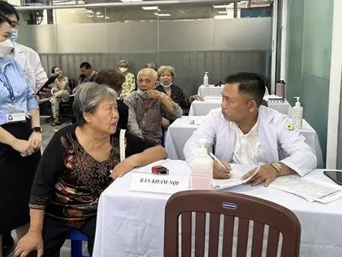 Ra quân khám sức khỏe miễn phí cho hơn 20.000 người dân