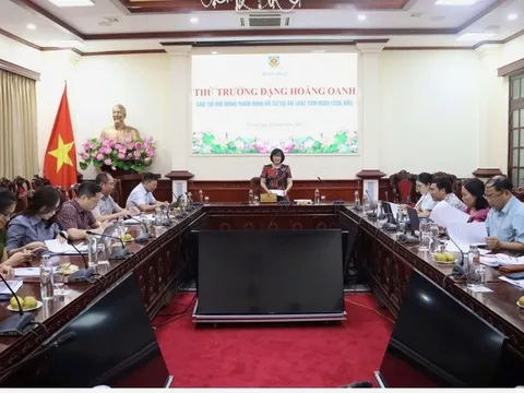 Sửa Luật Nuôi con nuôi để bảo đảm tốt nhất quyền trẻ em