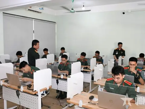 Bước “chạy đà” cho kỳ thi đánh giá năng lực