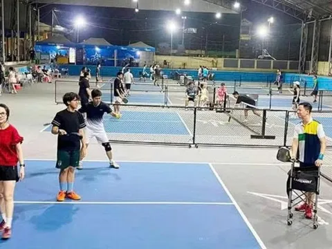 Chơi pickleball thế nào để an toàn cho tim mạch?