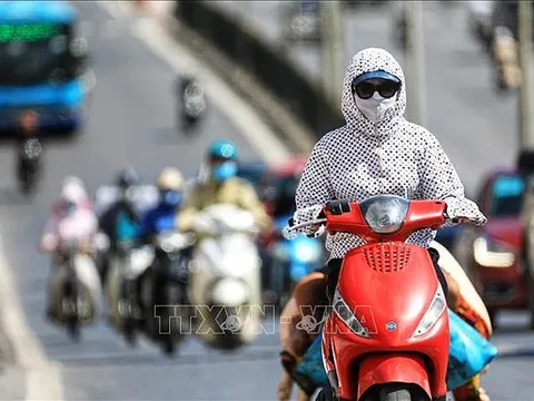 Thời tiết hôm nay (24-6): Nắng nóng tiếp diễn tại nhiều khu vực trên cả nước