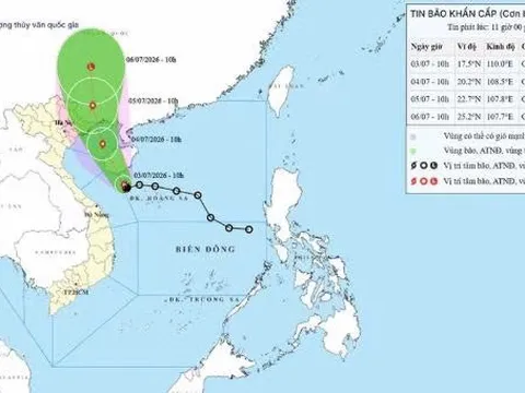 Bão số 1 tăng lên cấp 11, di chuyển chậm cách đảo Hải Nam (Trung Quốc) khoảng 90km