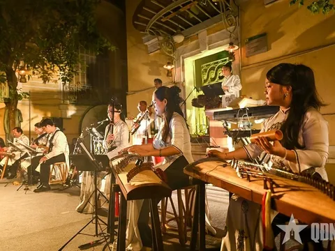 Gìn giữ nghệ thuật đờn ca tài tử