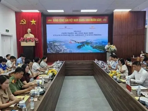 Mở rộng kết nối các trung tâm kinh tế, du lịch