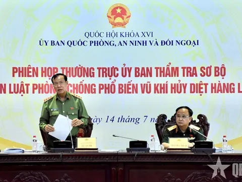 Góp ý Dự án Luật Phòng, chống phổ biến vũ khí hủy diệt hàng loạt