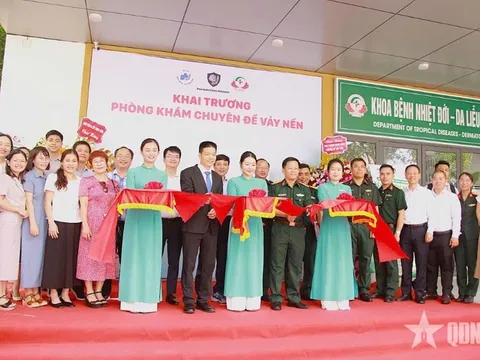 Bệnh viện Quân y 4 và Bệnh viện Da liễu Trung ương tăng cường hợp tác đào tạo và hỗ trợ chuyên môn