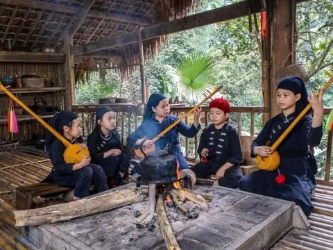 Du lịch nông thôn gắn với văn hóa bản địa