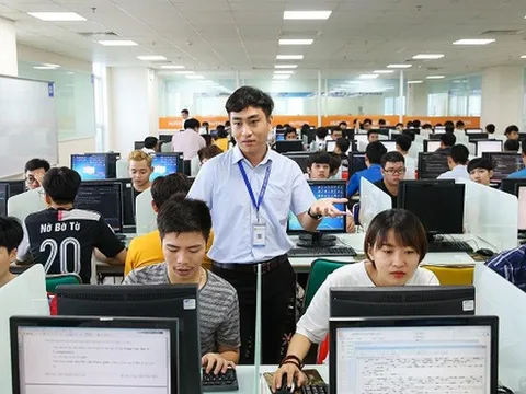 Chuẩn đầu ra đại học gắn với năng lực số, trí tuệ nhân tạo và yêu cầu nghề nghiệp