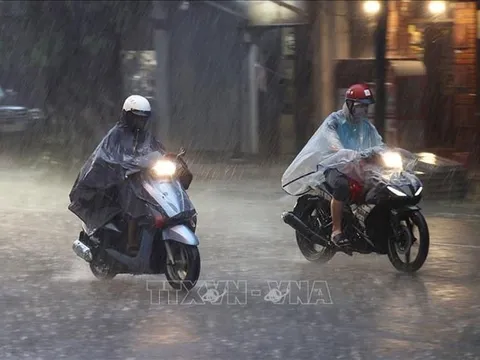 Thời tiết hôm nay (23-7): Bắc Bộ mưa rào và dông "giải nhiệt"