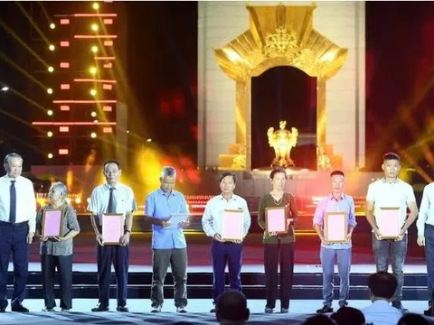 Tiếp nối lý tưởng, sống xứng đáng với sự hy sinh của các thế hệ đi trước