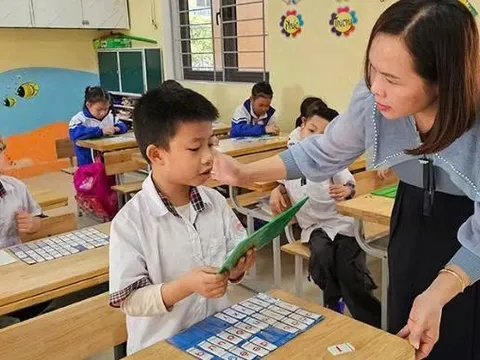 Thanh Hóa giao 4.381 chỉ tiêu hợp đồng giáo viên, nhân viên