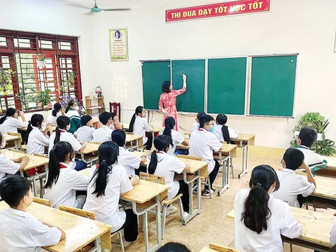 Dự kiến sửa một số quy định chuẩn nghề nghiệp, bổ nhiệm chức danh và xếp lương nhà giáo