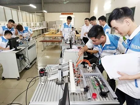 Chính sách hỗ trợ, khuyến khích doanh nghiệp tham gia hoạt động giáo dục nghề nghiệp