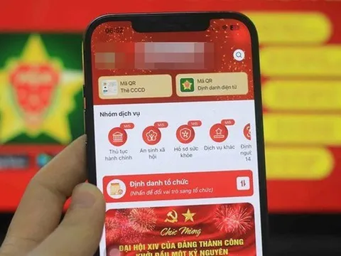 Nhận lương hưu, trợ cấp qua VNeID từ 28/9
