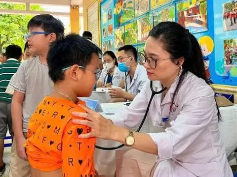 Học sinh từ mầm non đến trung học phổ thông sẽ được sàng lọc 5 nhóm bệnh, tật từ năm 2028