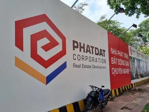 Cổ phiếu giảm sàn 10 phiên liên tiếp, Phát Đạt giải trình là do tác động của công ty chứng khoán