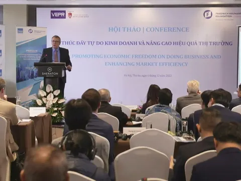 Thúc đẩy tự do kinh doanh là yêu cầu tất yếu của Việt Nam hiện nay