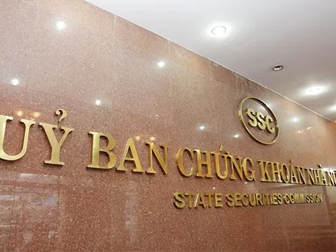 Chỉ trong 03 ngày, Uỷ ban Chứng khoán Nhà nước thu gần 800 triệu đồng từ việc xử phạt