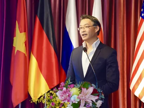 Nguyên Phó Thủ tướng Đức Philipp Rösler làm làm thành viên HĐQT Vietjet