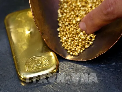 Giá vàng thị trường thế giới dứt chuỗi 6 phiên giảm liên tiếp