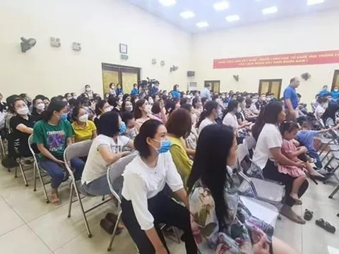 Chuyện bốc thăm xin học...