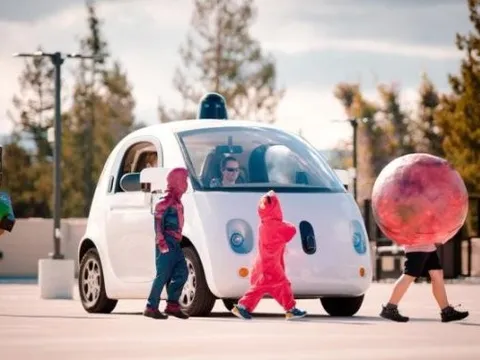 Google sẽ bắt tay hợp tác với Ford để chế tạo xe ôtô tự lái