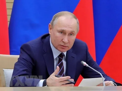 Tổng thống Nga Vladimir Putin đến Kazakhstan dự hội nghị CICA