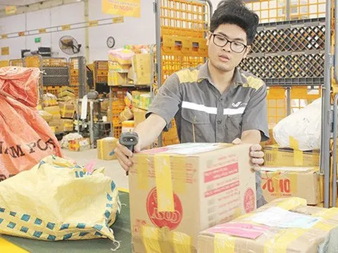 Cục Hải quan triển khai thu VAT tự động với hàng hàng nhập khẩu dưới 1 triệu đồng qua chuyển phát nhanh