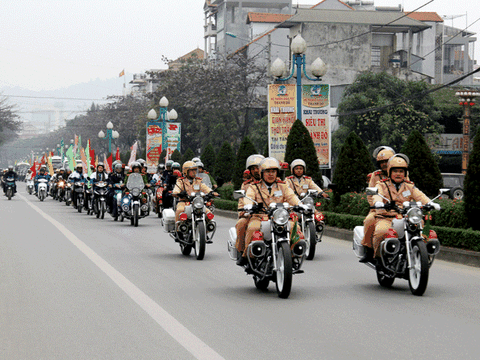 Bảo đảm trật tự, an toàn giao thông dịp lễ Giỗ Tổ Hùng Vương, 30/4 - 1/5 và nghỉ hè 2023