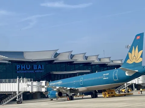 Chính thức đưa nhà ga hành khách T2 Phú Bài vào khai thác