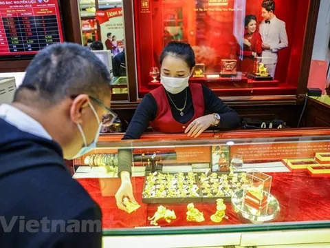 Giá vàng SJC tăng 100.000 đồng mỗi lượng sau một tuần giao dịch